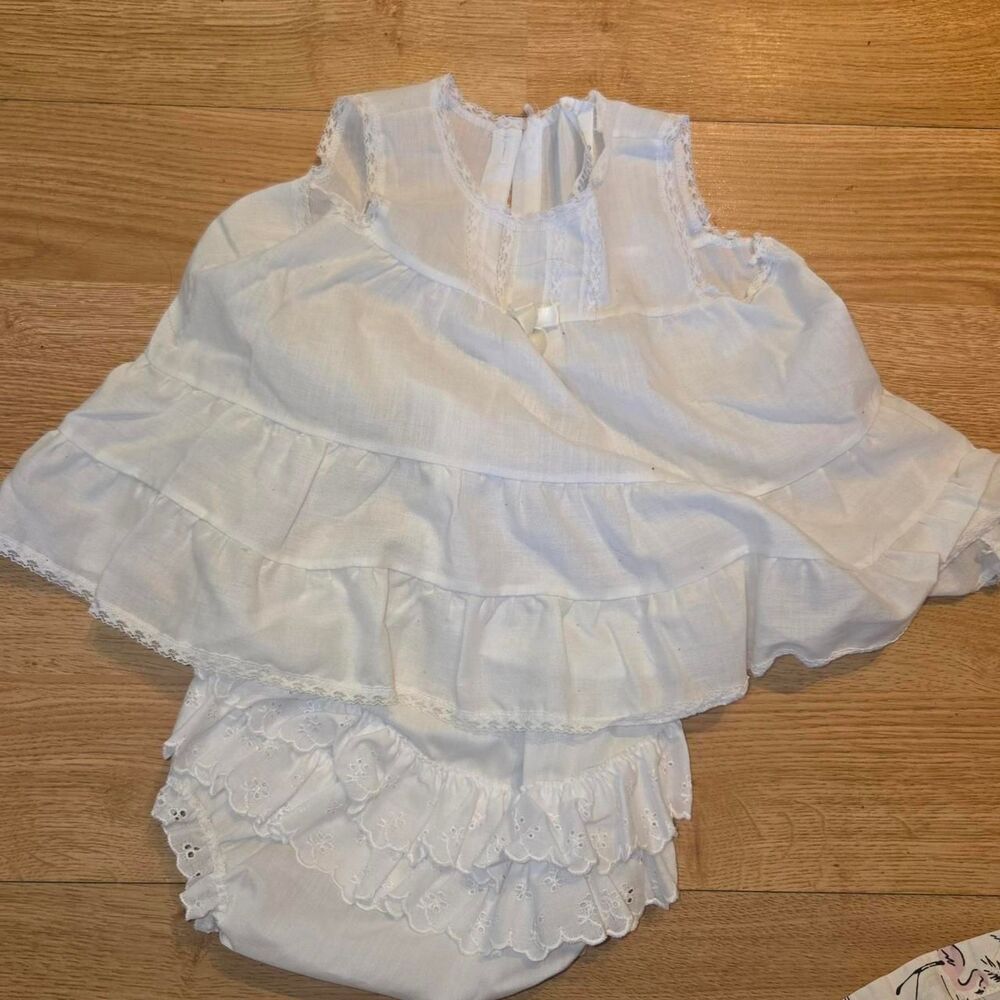 Vintage 80s White Eyelet Baby Dress & Bloomers Size 18 Months special occasion